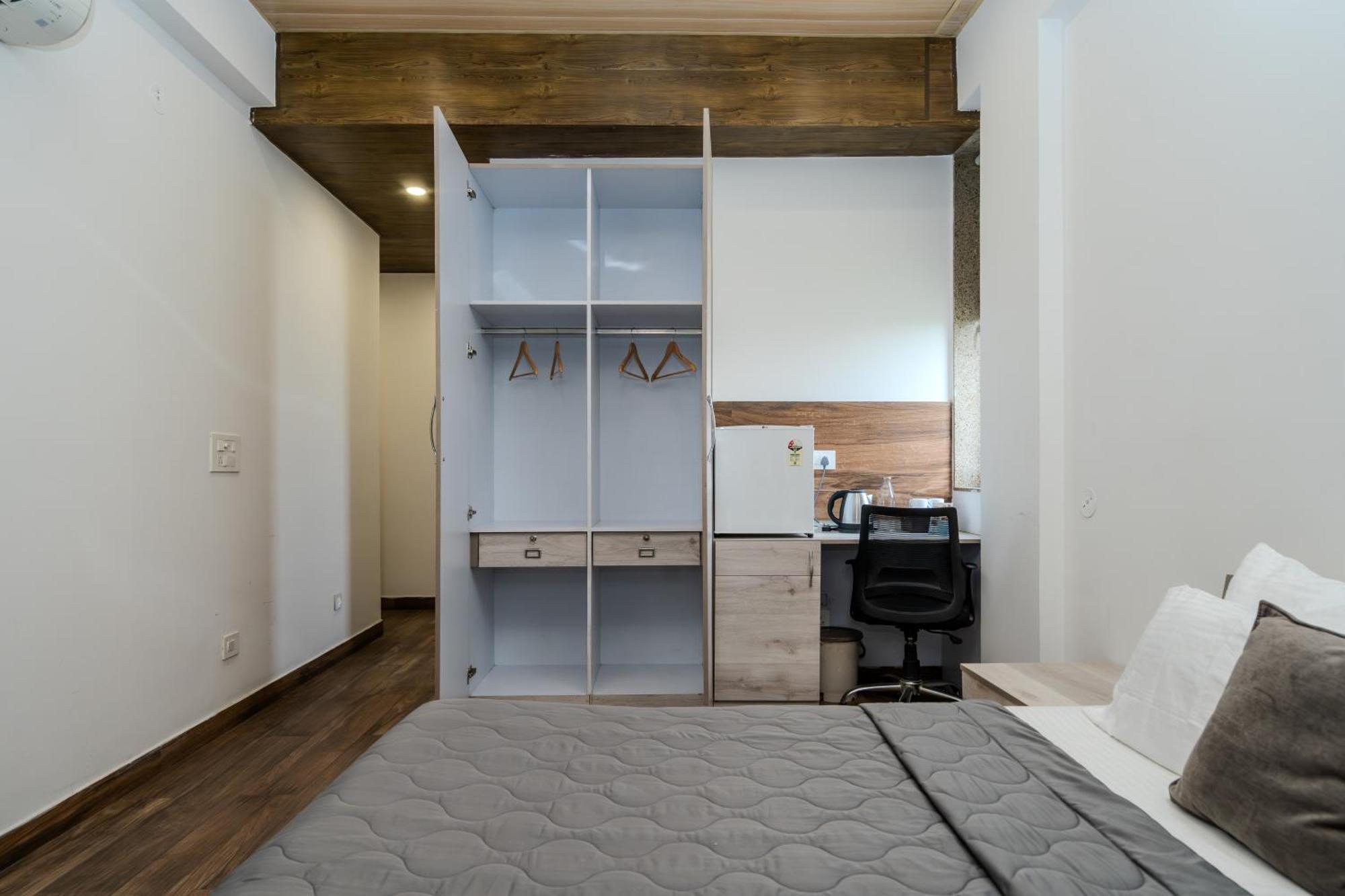 Stay Studio Hotel & Residences Gurgaon Extérieur photo