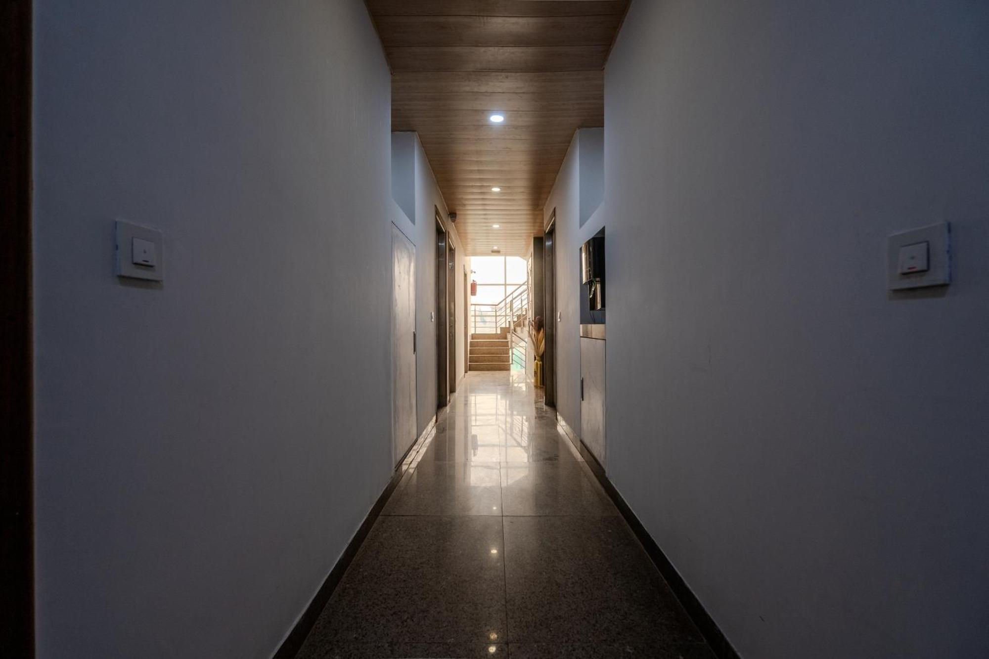 Stay Studio Hotel & Residences Gurgaon Extérieur photo